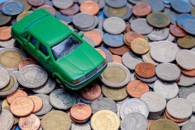Maximize Your Space and Profit: Cash for Junk Cars